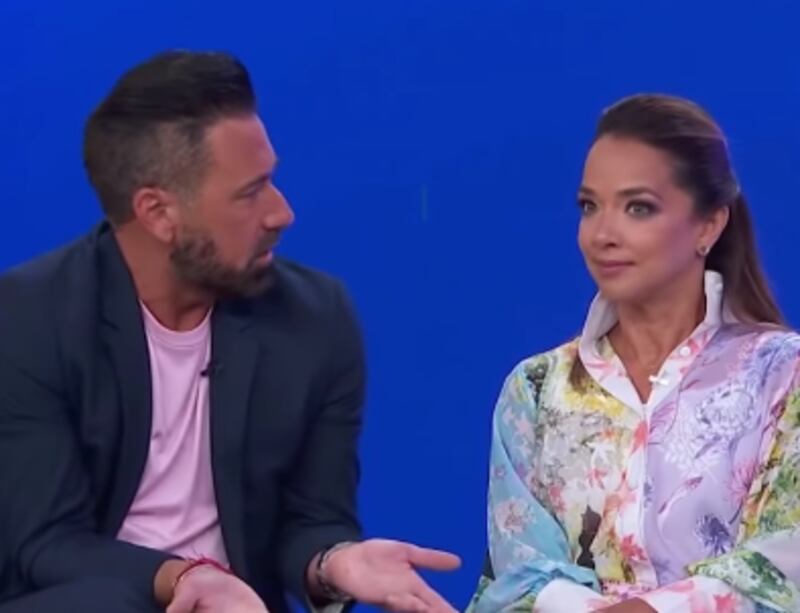 Jorge Bernal y Adamari López en el programa "Hoy día".