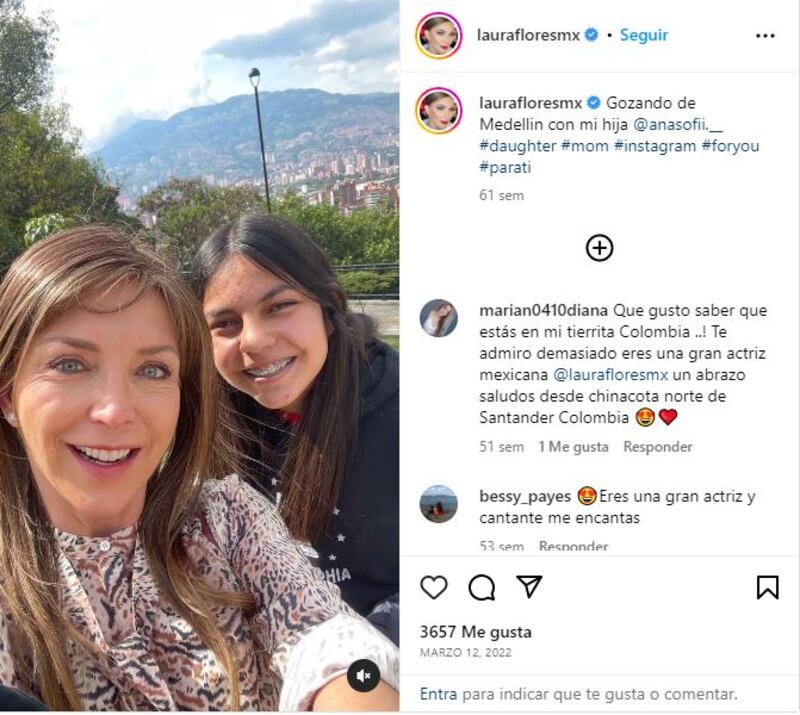 Hijos de Laura Flores