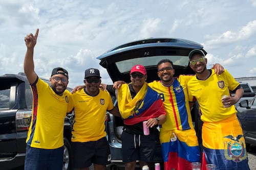 Ecuador no solo es local en el estadio de Filadelfia, toda la ciudad se viste de amarillo, azul y rojo