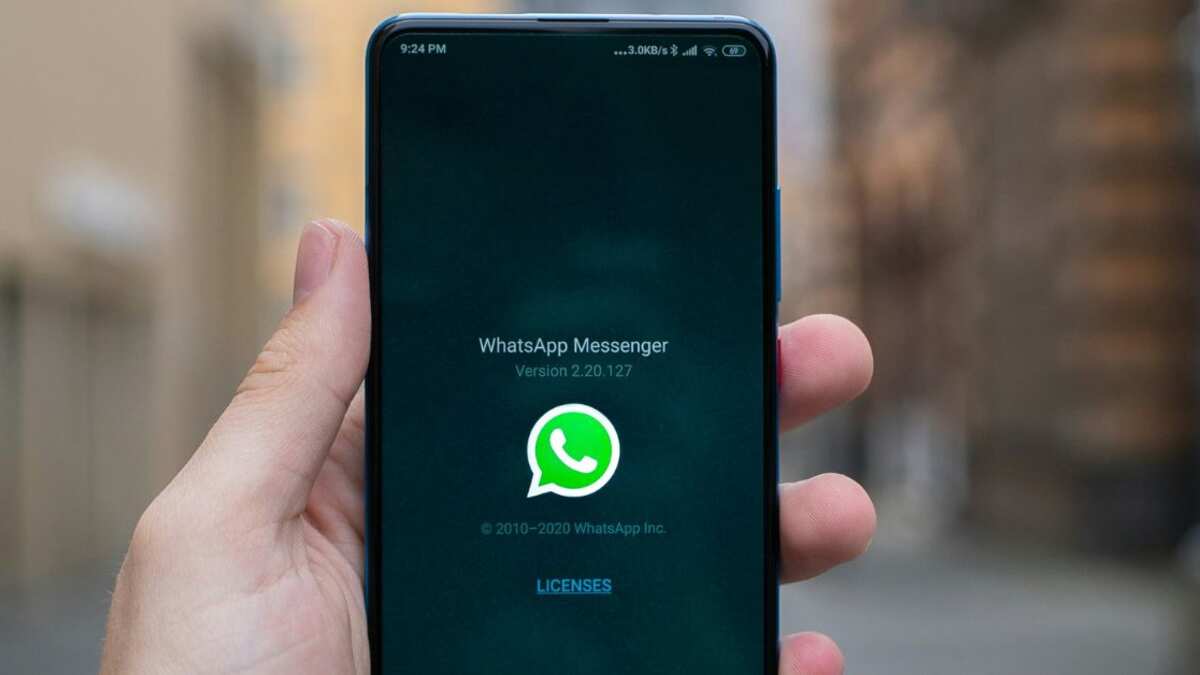 WhatsApp implementó hace un tiempo la función de hacer encuestas