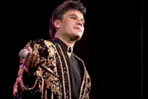 ‘Amor eterno’, la canción que convirtió el dolor de Juan Gabriel en un legado eterno