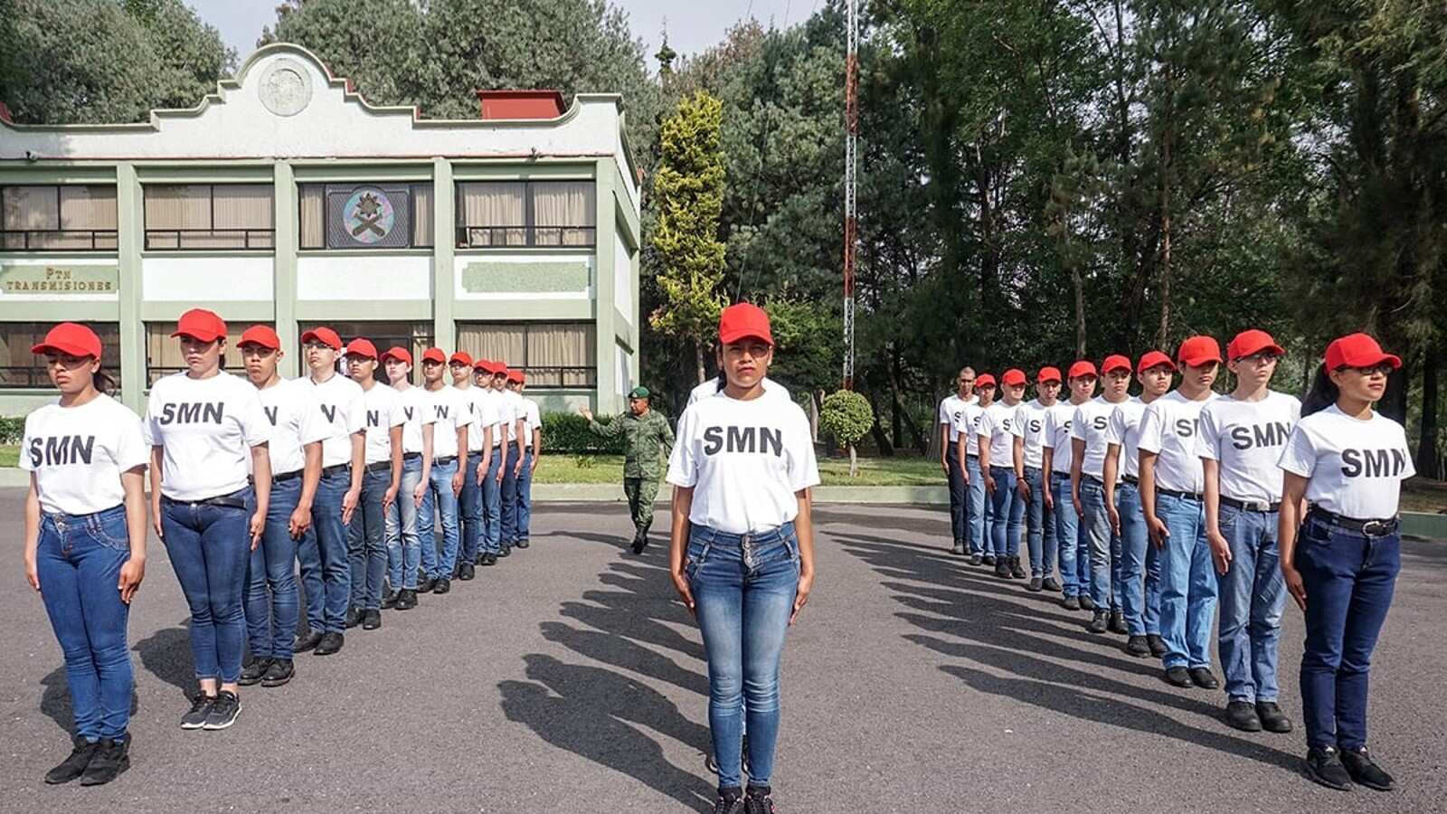¿Será el servicio militar obligatorio para mujeres en México? Conoce todos los detalles.