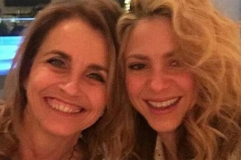 Shakira posó recientemente con su exsuegra mostrando la complicidad que hay entre ellas.