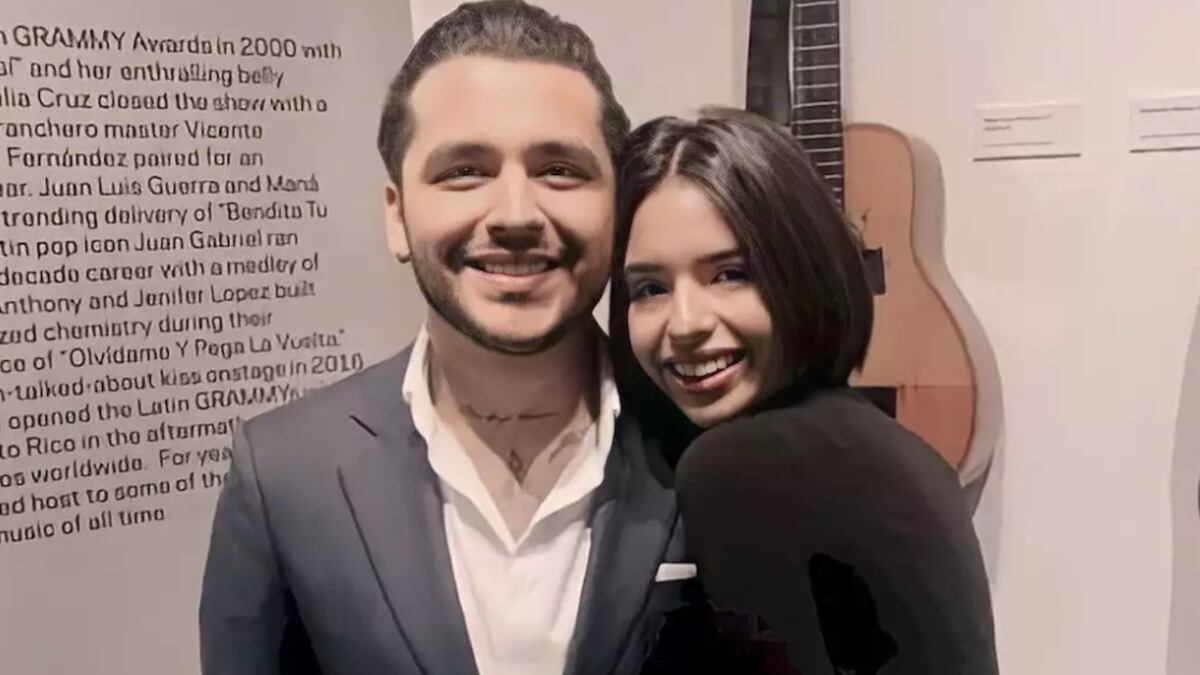 Ángela Aguilar dejó un misterioso mensaje en sus redes sociales por el que algunos pensaron que viene bebé en camino.