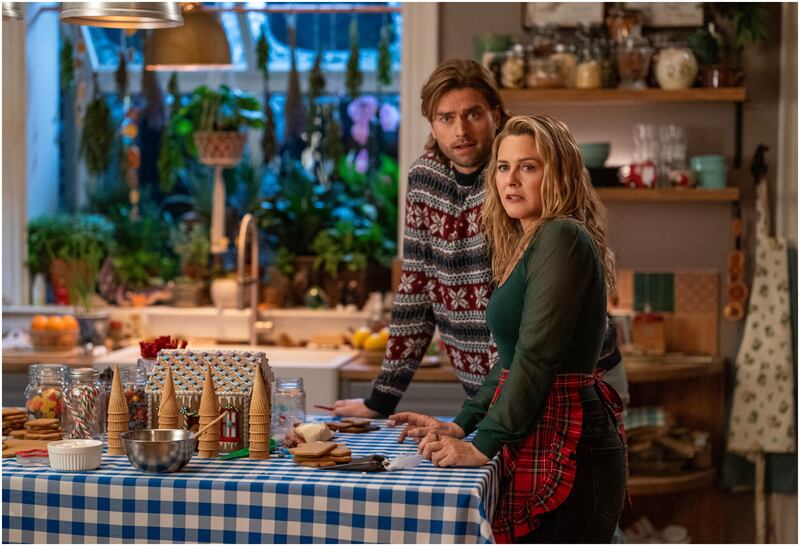 A Merry Little Ex-Mas