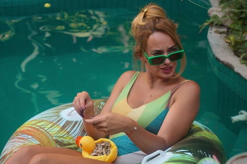 Esta serie es un viaje emocional que explora secretos, heridas familiares y la esperanza de reparar lazos