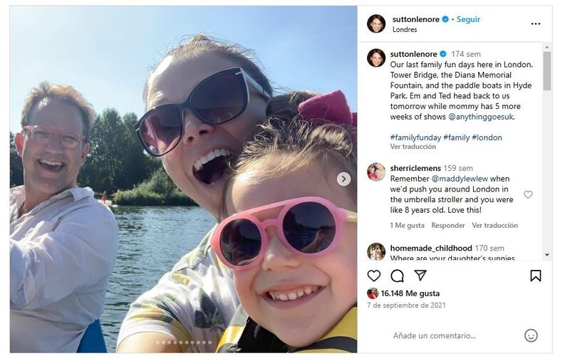 Sutton Foster es madre de una hija con su exesposo Ted Griffin
