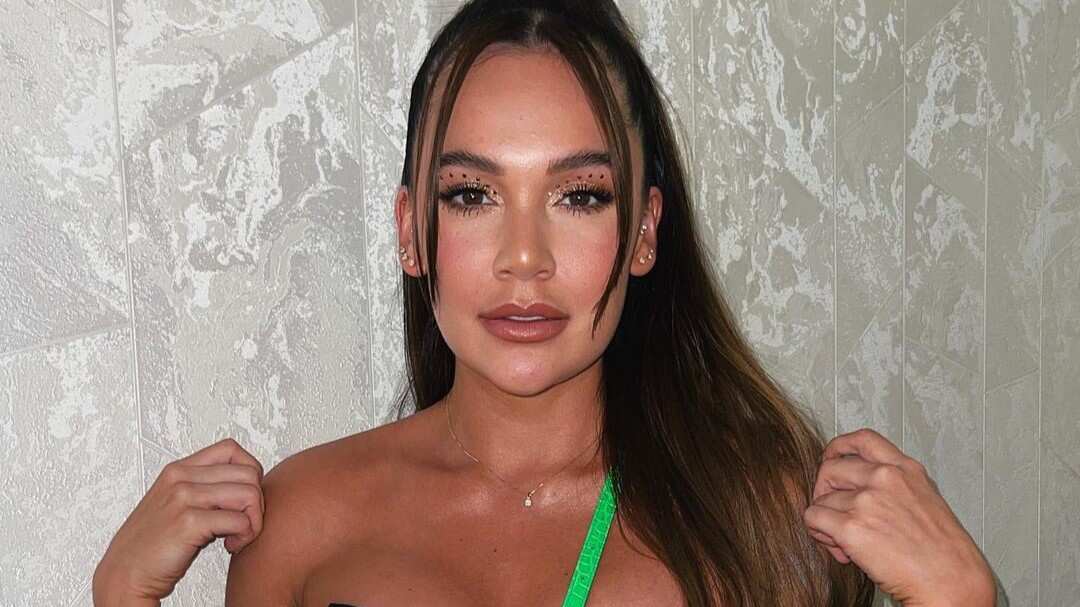 La bella Lina Tejeiro no ha dejado de tener actividad en su Twitter, solo que muy diferente a la que muestra en Instagram.