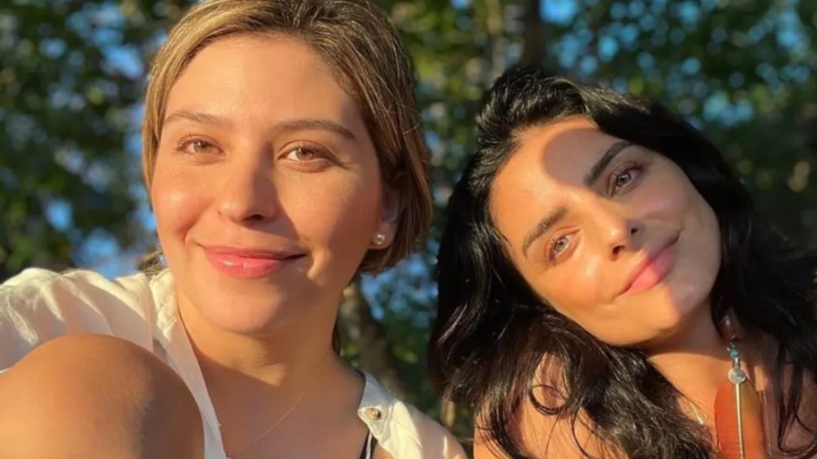 Aislinn Derbez y su hermana boda