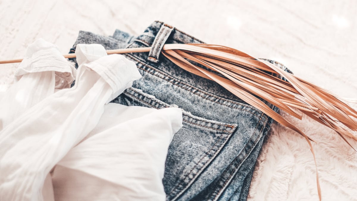 Los jeans azules son cosa del pasado.