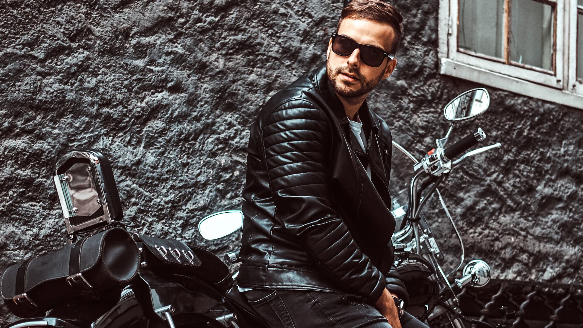 Un estudio de una universidad en Australia reveló que las mujeres prefieren para un corto plazo a los hombres que les gusta correr riesgos.