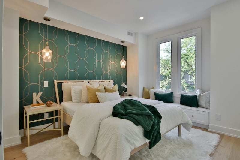 ¡Adiós al edredón! La nueva tendencia para “vestir” la cama que están amando los expertos en decoración