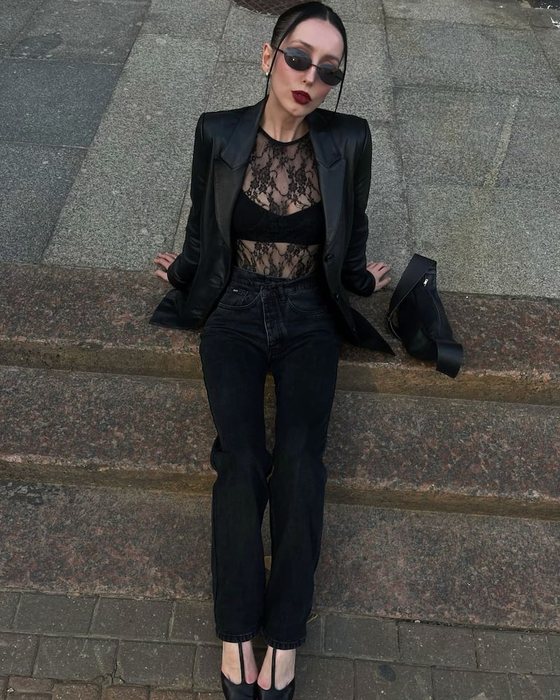 Look elegante de encaje