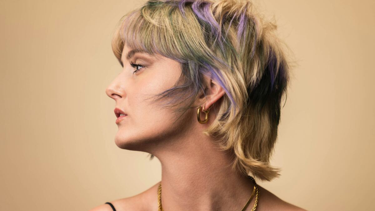 Este es el corte de pelo que te hará lucir moderna y juvenil.