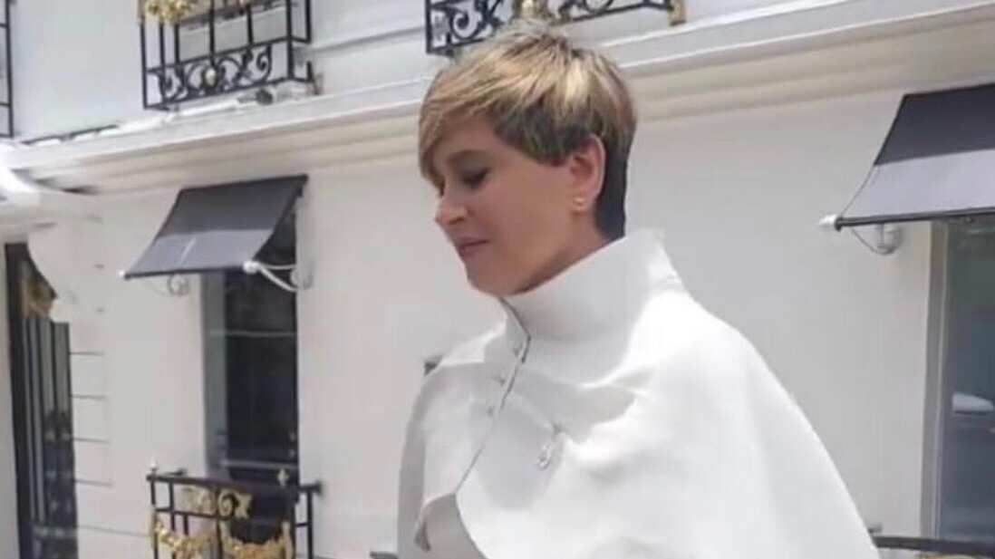 Revelan el precio del vestido de Verónica Alcocer