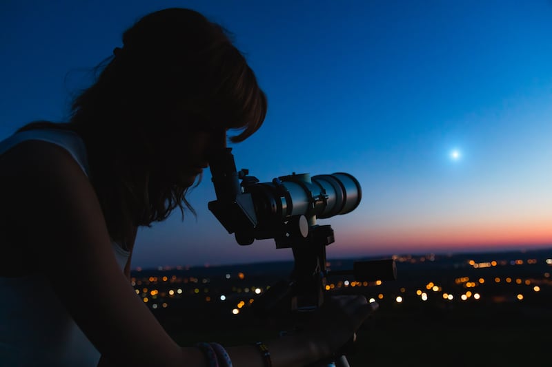El cielo de mayo sorprende con una espectacular alineación astronómica: cómo verla y cuál es su significado