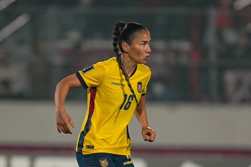 Camiseta bajo la lupa: ¿por qué Ecuador quedó entre las camisetas peor calificadas del torneo del fútbol?