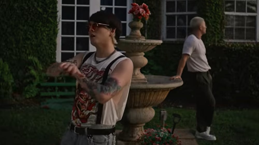 "Ojitos Verdes" videoclip