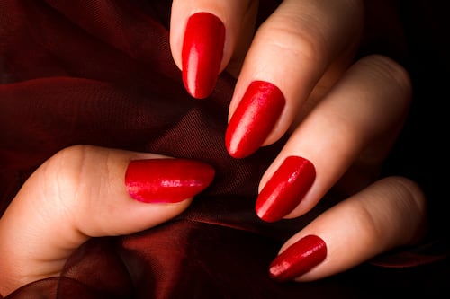 Uñas elegantes de Halloween: 5 diseños que serán tendencia y puedes usar en cualquier momento