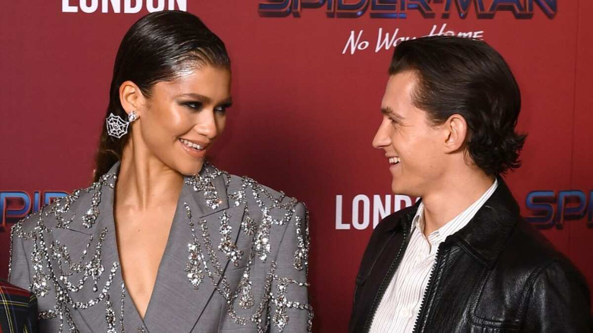 Zendaya reveló en una entrevista para ‘Elle’ por qué es tan ‘privada’ en su relación con Tom Holland.