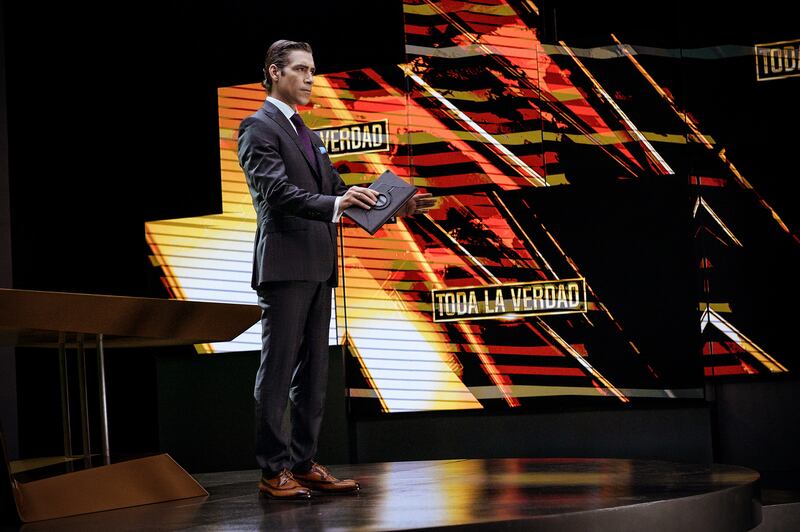 Óscar Jaenada interpreta a Ramiro del Solar, un hombre poderoso, carismático, inteligente e inmoral