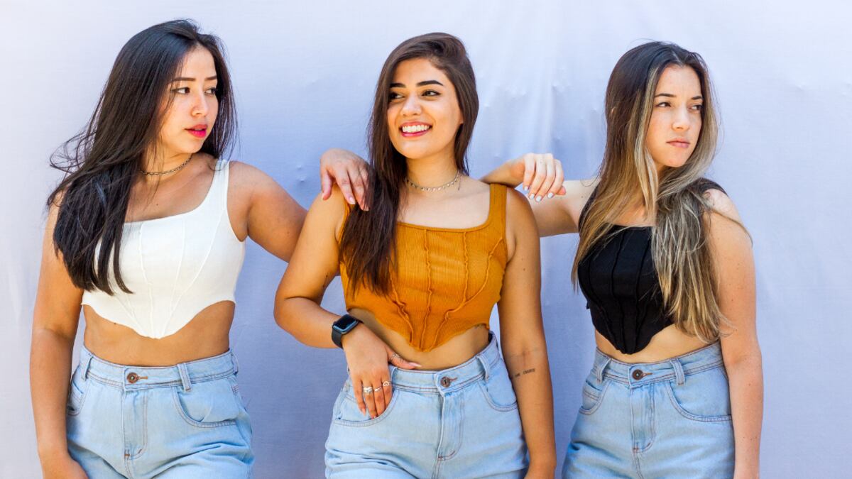 Las bermudas son la tendencia a la que tienes que sumarte en 2025 si quieres lucir moderna y elegante