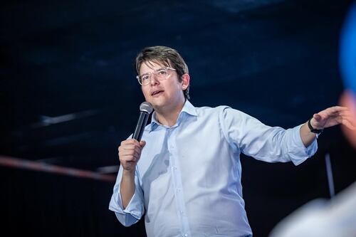 Comunicado oficial de la Clínica Santa Fe sobre hora y fallecimiento de Miguel Uribe