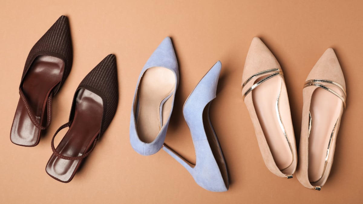 Carolina Herrera explica el error con zapatos planos que te resta elegancia al instante