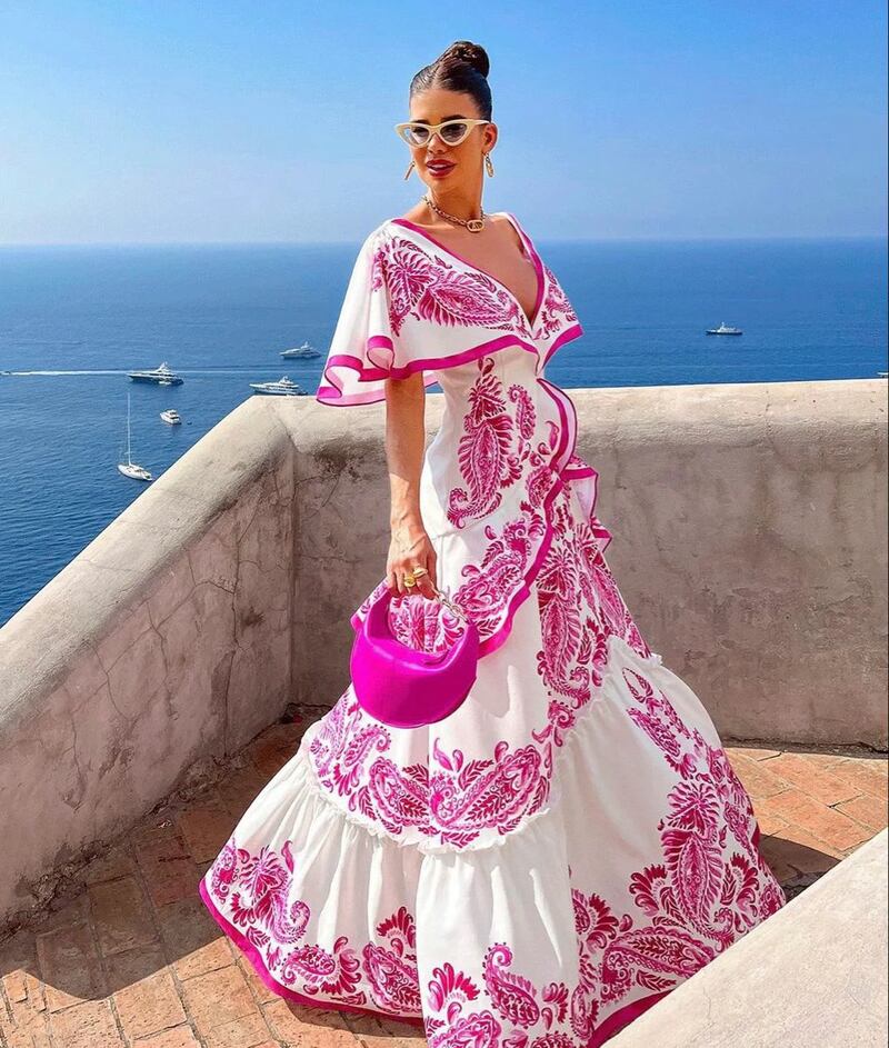 ¿Qué son los vestidos colombianos? La tendencia más elegante y moderna que todas quieren