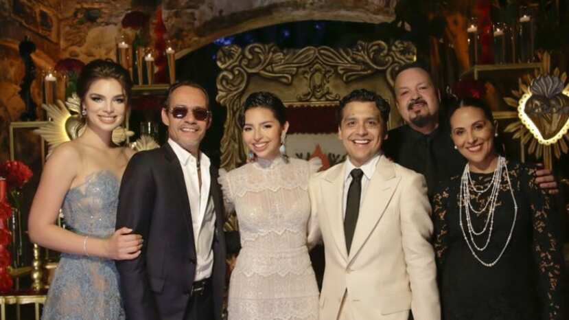 Pepe Aguilar dio amorosas palabras ante el matrimonio entre su hija Ángela y Christian Nodal