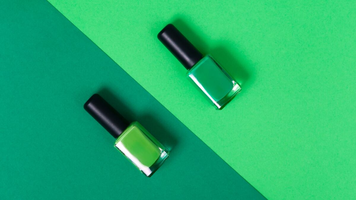 Uñas 'Emerald Green'