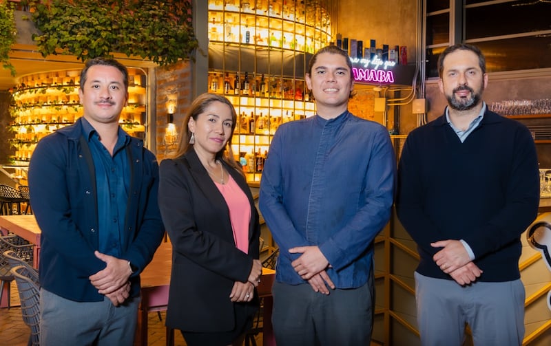 Marcelo Blacio, Marketing Manager; Ana Lucía Arroba, Socia Administradora; Cristian Arroba, Socio y Chef; Pablo Mella - Socio Inversionista