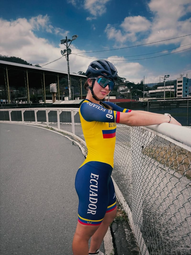 Martina Ramírez, orgullo ecuatoriano: la patinadora cuencana que apunta al Mundial