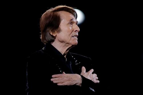 Raphael fue dado de alta tras 10 días hospitalizado: Su hijo señaló que el artista “se encuentra muy bien”