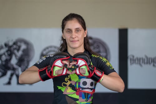 De sufrir bullying a pelear en la UFC, la historia de la ecuatoriana Eidy Macías