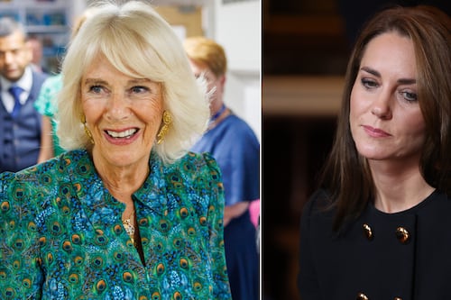 “La maldad de esa mujer” Captan “desplante” de Camilla Parker a Kate Middleton y las redes explotan de indignación