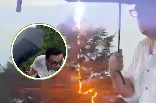 Juan Diego Alvira casi queda ‘rostizado’ mientras grababa un vídeo: un rayo cayó a centímetros de él