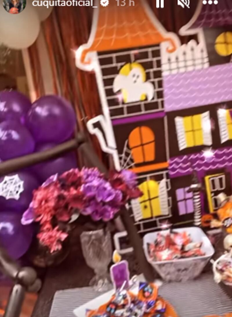 La lujosa fiesta de Halloween de Elizabeth Álvarez y sus hijos en su casa