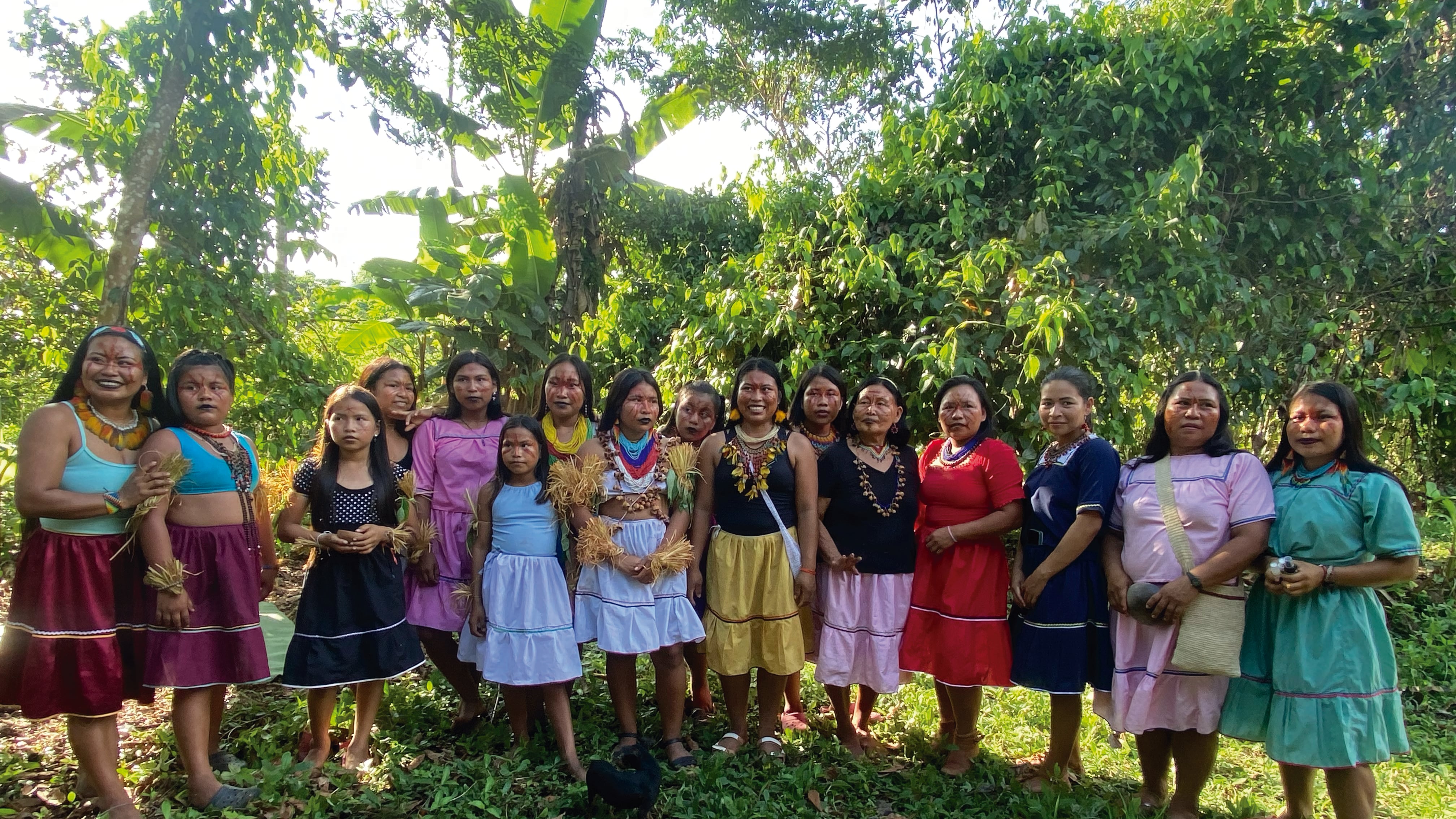 Mujeres de la región Amazónica del Ecuador.