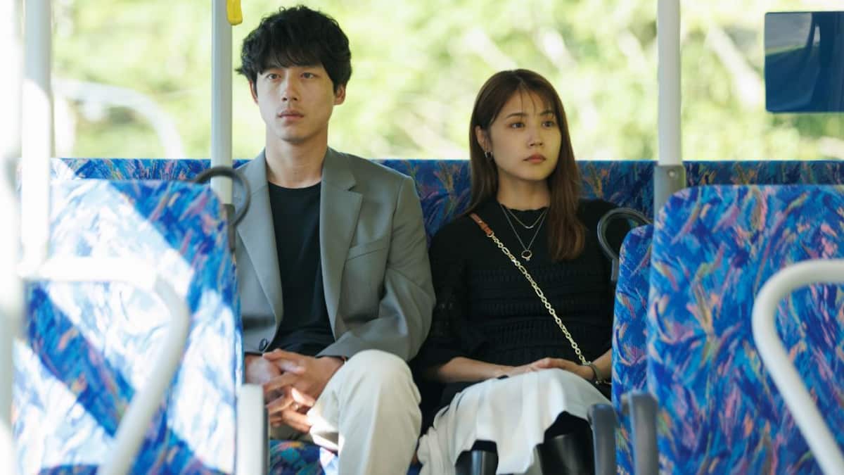 Escena de la serie 'Más allá del adiós'