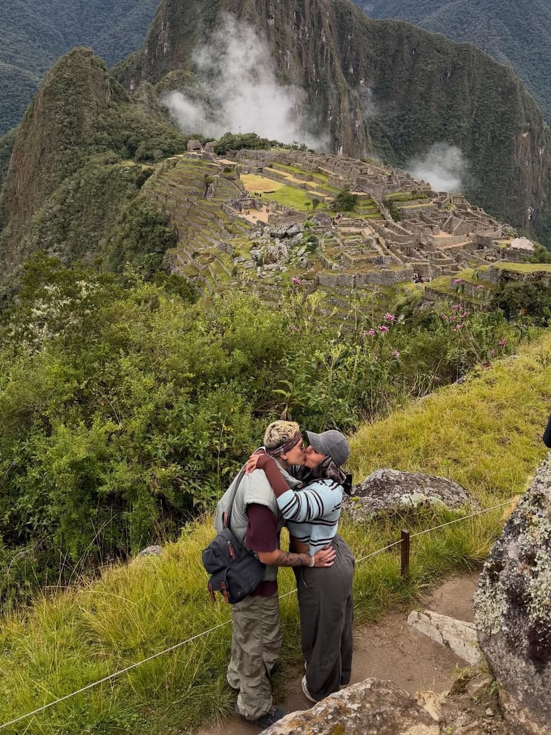 Romina Marcos y Laura Salazar