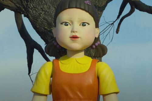 ‘El juego del calamar’: La muñeca de la popular serie de Netflix se instaló en Viña del Mar