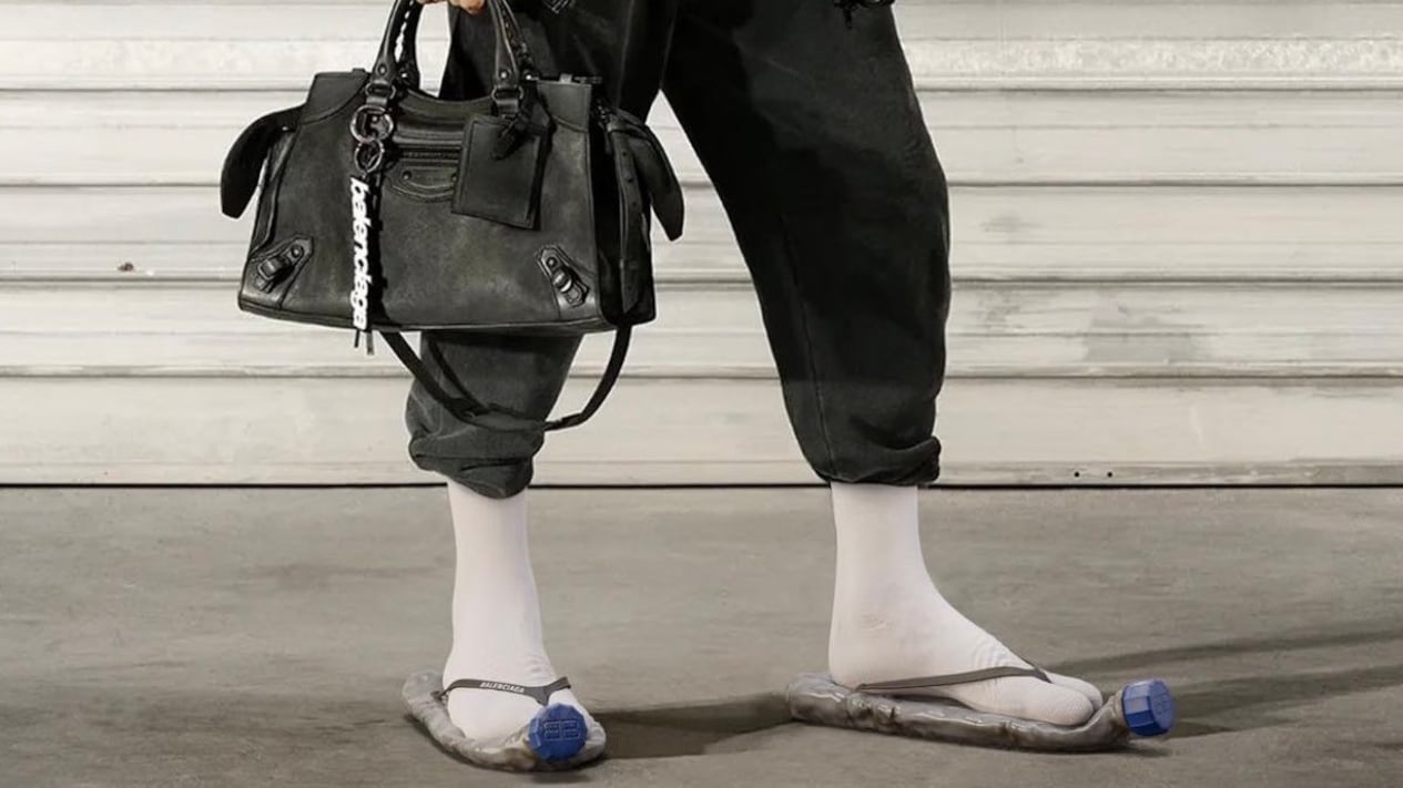 La marca española es criticada e inspira memes por sus diseños de moda.