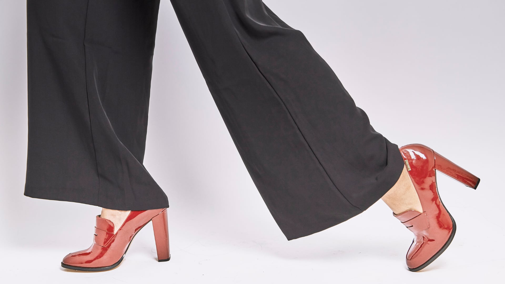 ¡Ni tenis, ni stilettos! Los zapatos ‘Maria Félix’ serán tendencia y su diseño ya está enamorando a todas