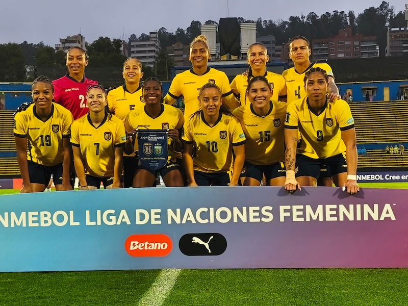Una derrota que vale una ilusión: La Tri femenina asegura su lugar en el repechaje mundialista