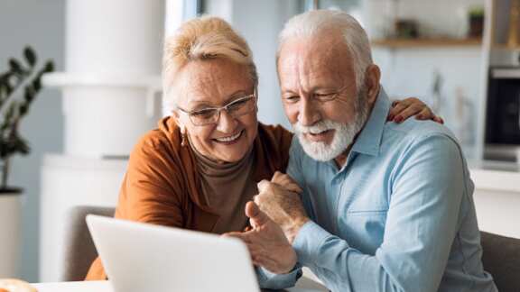 Pareja que busca su jubilación