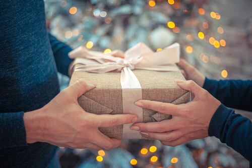 Feng Shui: 5 cosas que jamás debes regalar en Navidad porque atraen la mala suerte