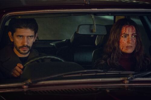 ‘Palomas Negras’: todo sobre la nueva serie de thriller de Netflix ambientada en Navidad