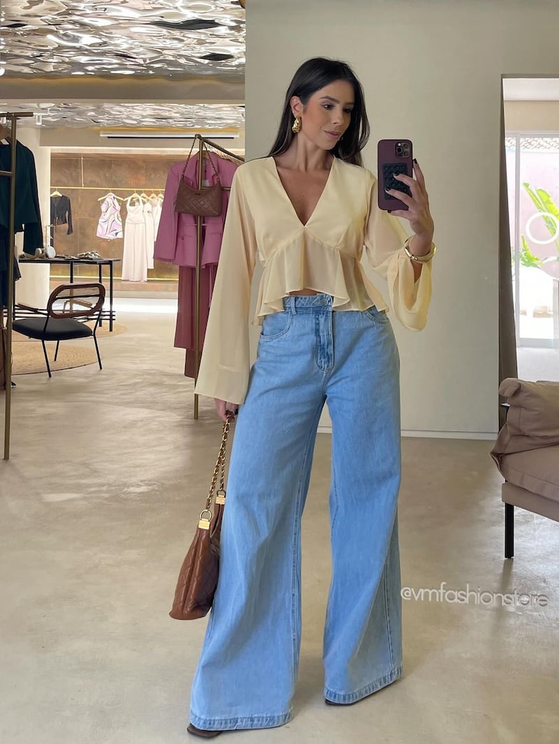 ¡Ni acampanados, ni culotte! Los jeans ‘españoles’ serán tendencia: ¿cómo son y a quién favorecen?