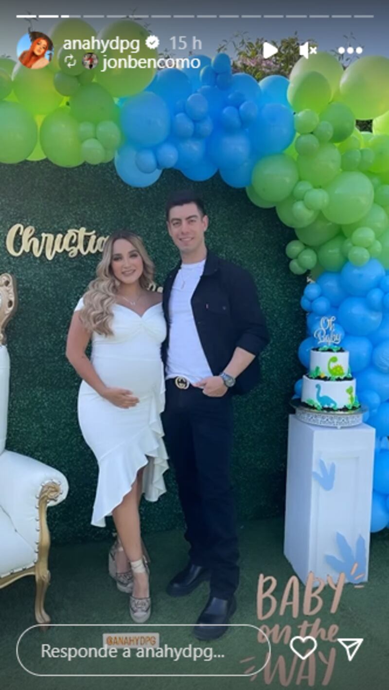 Daisy Anahy en su baby shower